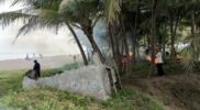 Warga Bireuen Gotong-royong Bersihkan Pantai Acehzone.com