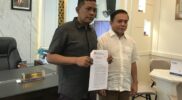 Irwandi Yusuf Antar Surat PAW Tiyong ke Ketua DPRA Acehzone.com